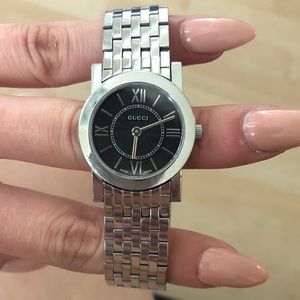 ❌SOLD❌ GUCCI 5200 L.1 Stainless Steel Watch